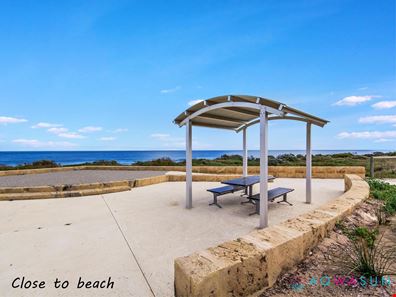 37 Balclutha Crescent, Madora Bay WA 6210