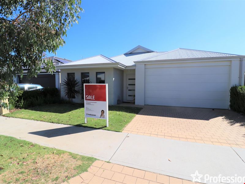 8 Dorset Street, Haynes WA 6112
