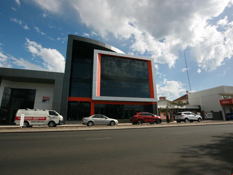 8/17 Stirling Street, Bunbury