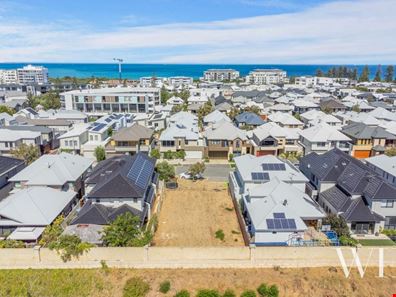 21 Breaksea Drive, North Coogee WA 6163