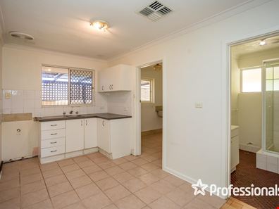 55A Third Avenue, Kelmscott WA 6111