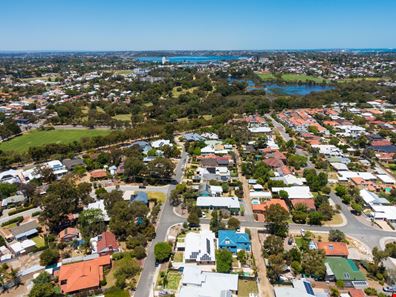 3 Finch Way, Mount Claremont WA 6010