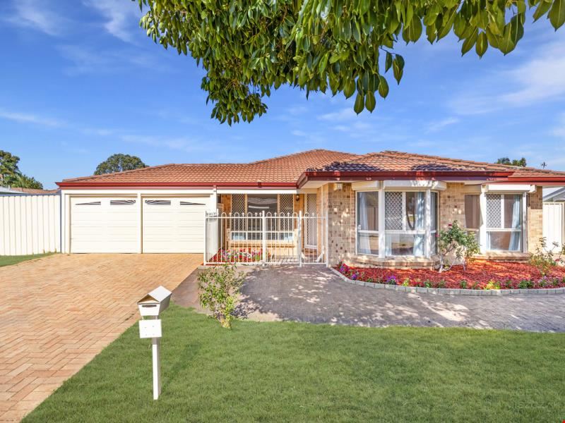 18 Bridal Crescent, Kenwick WA 6107