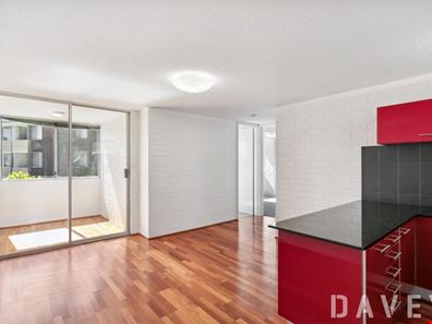 16B/49 Herdsman Parade, Wembley WA 6014