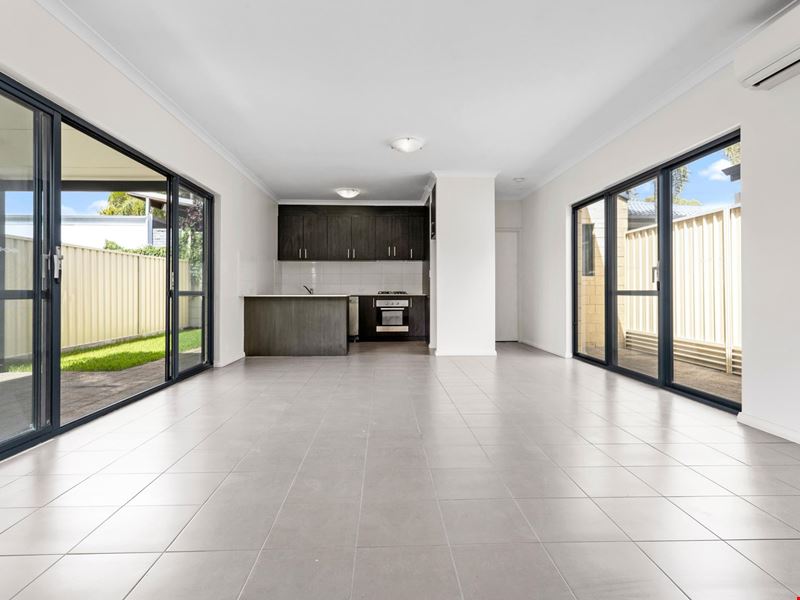 47 Victoria Parade, Midvale WA 6056
