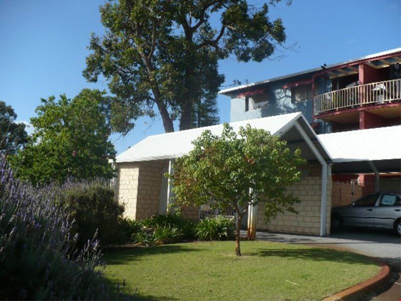 9/24 Morrit Way, Parmelia WA 6167