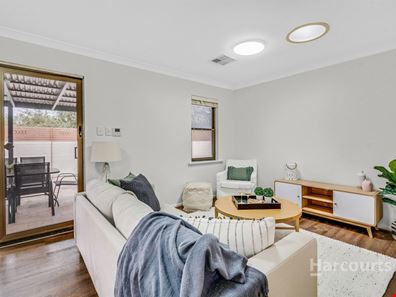 17/10 Hungerford Avenue, Halls Head WA 6210