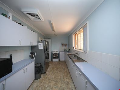 7 Burke Crescent, Dampier WA 6713