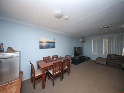 7 Burke Crescent, Dampier WA 6713