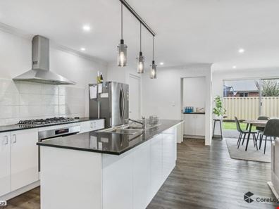 11 MYANORE WAY, Millbridge WA 6232