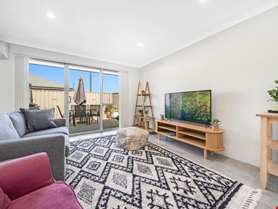 11/11 Bakana Loop, Landsdale WA 6065