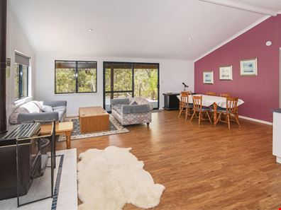 5 Warrior Way, Molloy Island WA 6290