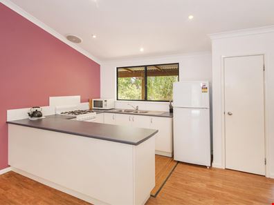 5 Warrior Way, Molloy Island WA 6290