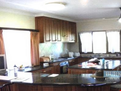 11 Simpson Street, Onslow WA 6710