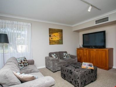 37/6 Verdelho Drive, The Vines WA 6069