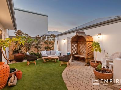 148 Orsino Boulevard, North Coogee WA 6163