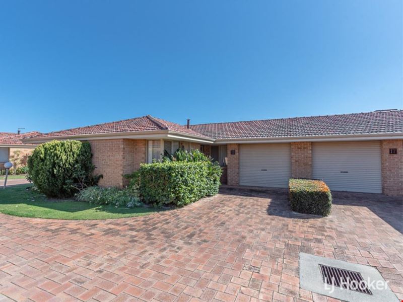 16/4 Heron Place, Maddington WA 6109