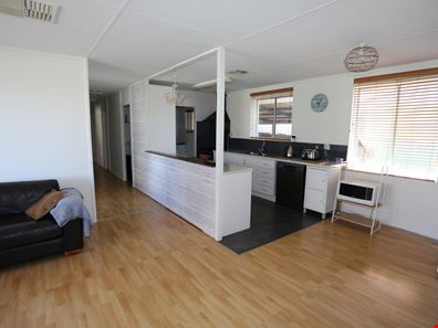 6 Canteen Crt, Kambalda East WA 6442