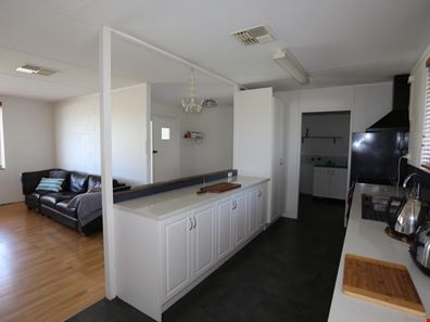 6 Canteen Crt, Kambalda East WA 6442