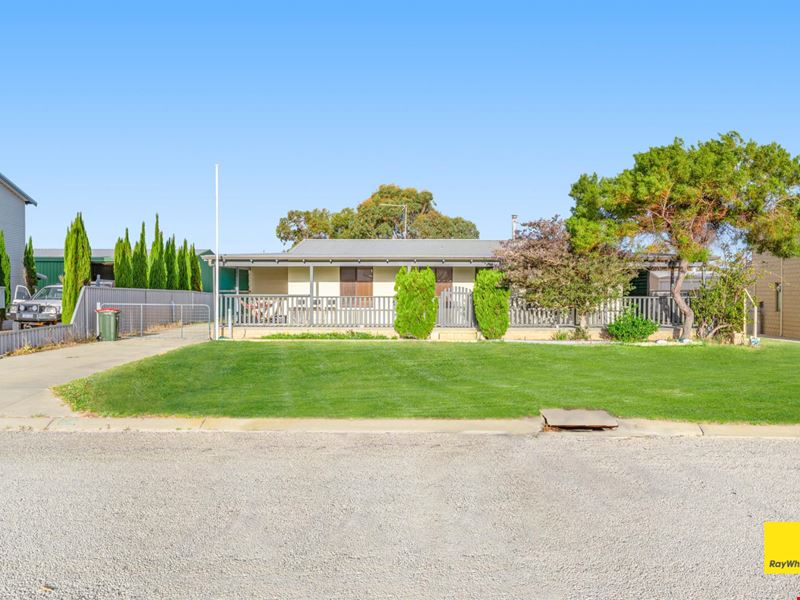 22 HARVEY DRIVE, Ledge Point WA 6043
