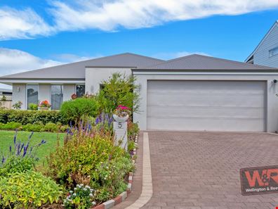 5 Elaray Way, Lange WA 6330