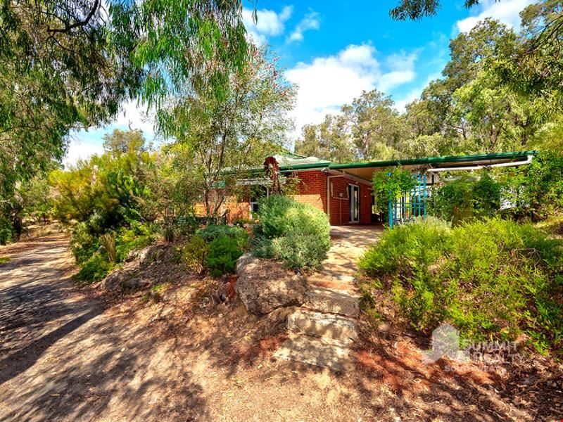 31 Knapp Drive, Leschenault WA 6233