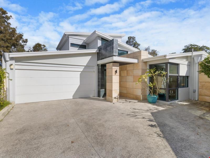 670A Beach Road, Hamersley WA 6022