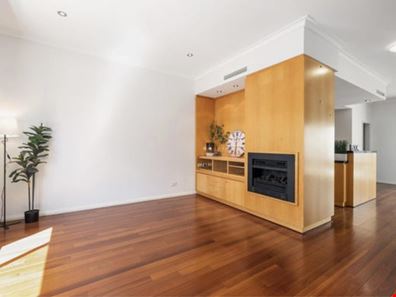 10/18 Robinson Avenue, Perth WA 6000
