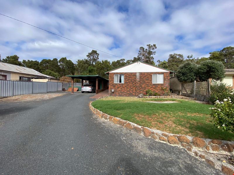 8 Cameron Street, Allanson WA 6225