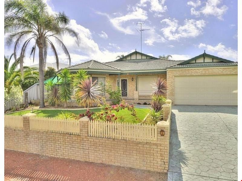 13 Boileau Place, San Remo WA 6210