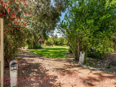 28 Fourth Street, Harvey WA 6220