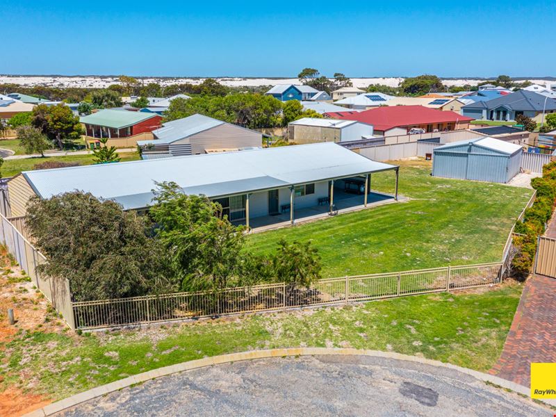 8 Lawrence Place, Lancelin