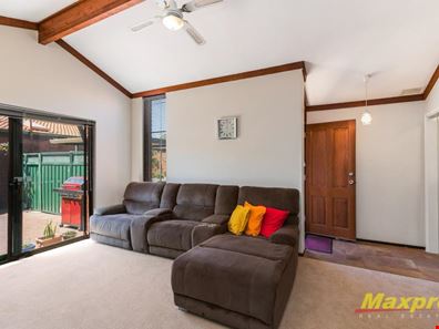 2 Edgeware Street, Lynwood WA 6147