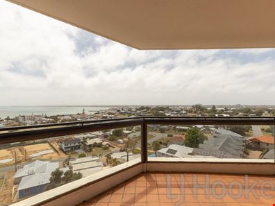 39/6A Valley Road, Halls Head WA 6210