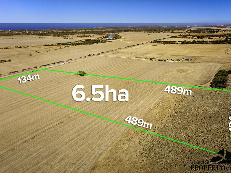 Lot 207 Brand Highway, Greenough WA 6532
