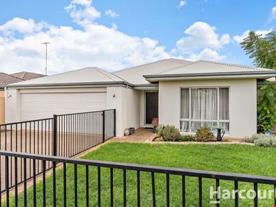 10 Greenacre Street, Pinjarra WA 6208
