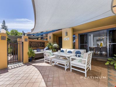 8/8 Keys Close, Mindarie WA 6030