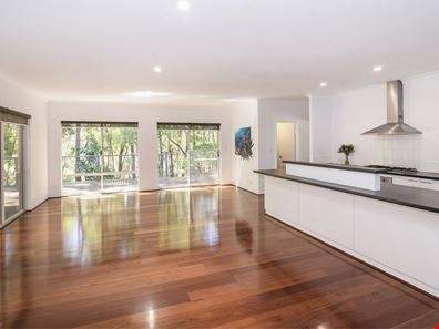 8 Honeysuckle Glen, Cowaramup WA 6284