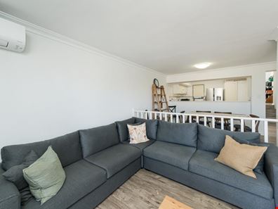 3/16 Toulon Circle, Mindarie WA 6030