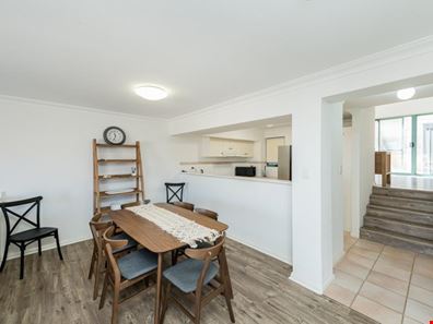 3/16 Toulon Circle, Mindarie WA 6030