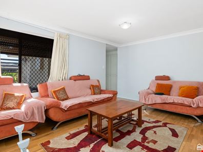 9 Jacaranda Place, Maddington WA 6109