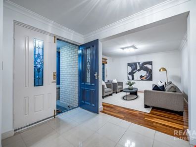 14 Galveston Loop, Iluka WA 6028