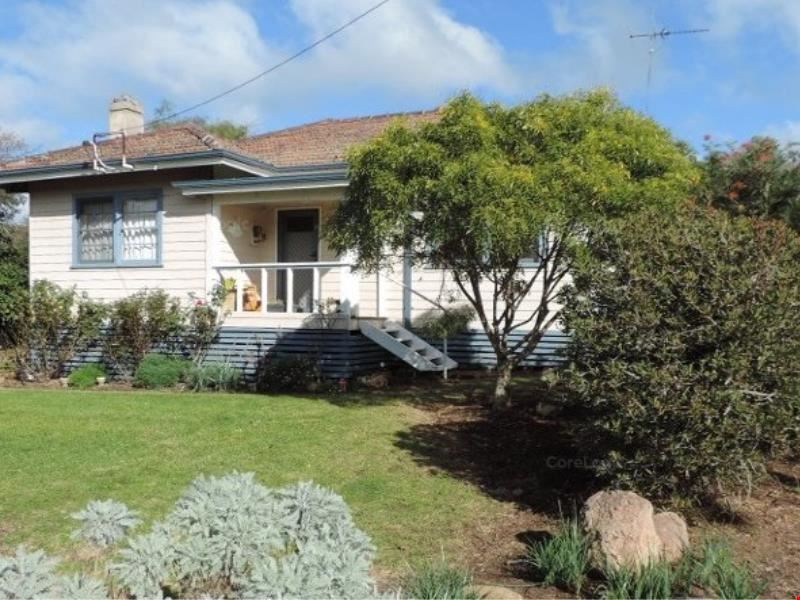 47 Railway Parade, Boyup Brook WA 6244
