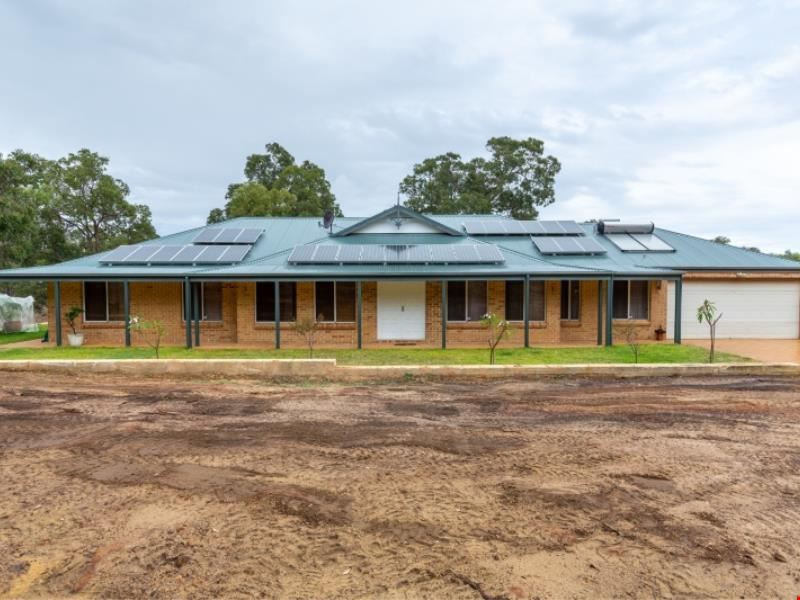 36 Holstein Loop, Lower Chittering