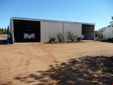 16 SIMMONS ROAD, Beverley WA 6304