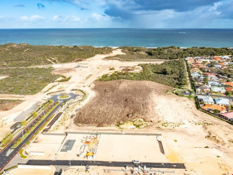 7 Bonavista Road, Mindarie WA 6030