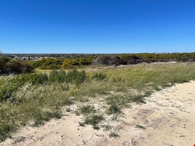 108 North Shore Drive, Dongara WA 6525