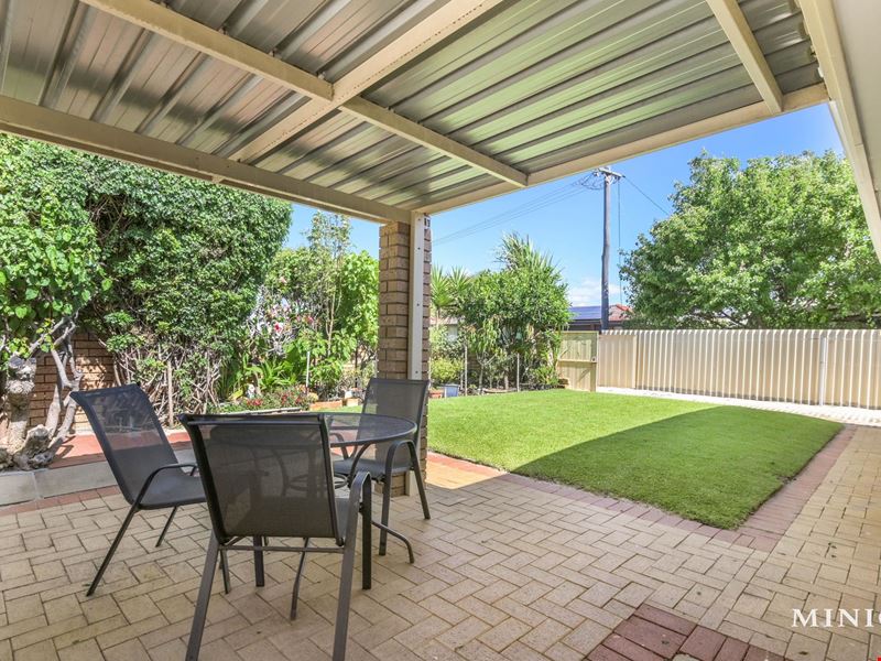 5/8 Falcon Court, Willetton WA 6155