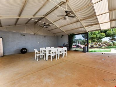 23 Horizon Place, Deepdale WA 6532
