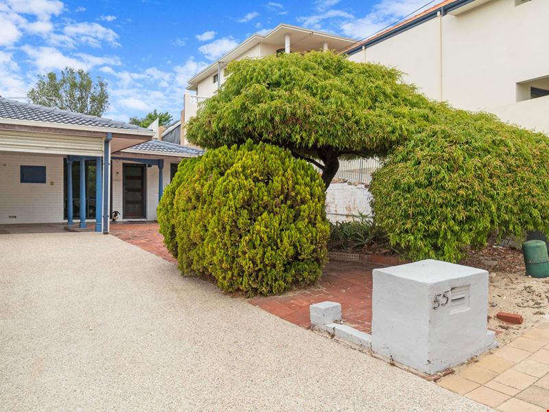 55B Kempenfeldt Avenue, Sorrento WA 6020